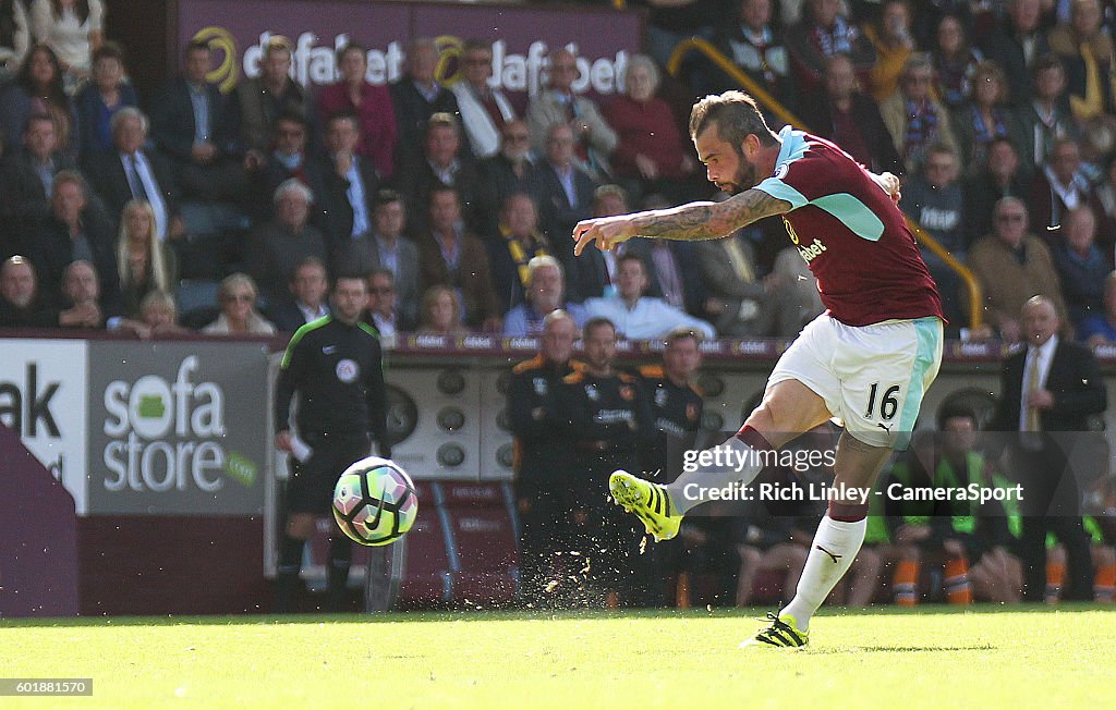 Burnley v Hull City - Premier League