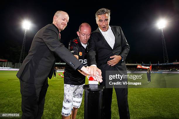 Voorzitter Albert de Jong of Excelsior, Excelsior biggest fan Romano van der Steen, wethouder Adriaan Visser openen officieel het vernieuwde stadion...