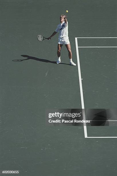 Stefan Edberg of Sweden serves to Miloslav Mecir during the Men's Singles Semi Final match on 30 September 1988 during the XXIV Olympic Summer Games...
