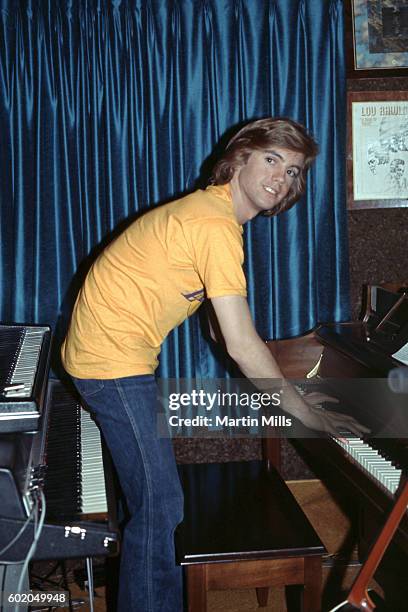 Actor-singer Shaun Cassidy smiles for a portrait circa 1979 in Los Angeles, California.