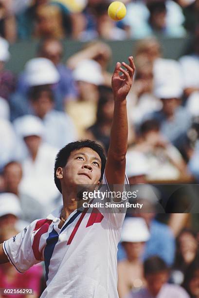 Michael Chang of the United States serves against Stefan Edberg during the Men's Singles Final at the French Open Tennis Championship on 11 June 1989...