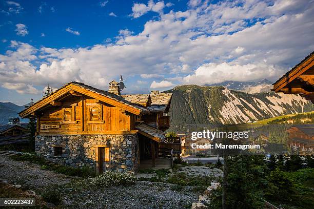 typical chalet in route de l'altiport - altiport stock pictures, royalty-free photos & images