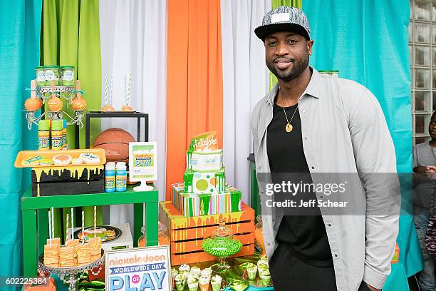 Dwyane Wade attends Nickelodeon's Road To Worldwide Day of Play With Dwyane Wade at Willie Mae Morris Empowerment Center on September 10, 2016 in...