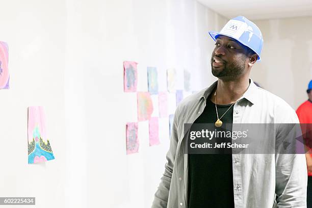 Dwyane Wade attends Nickelodeon's Road To Worldwide Day of Play With Dwyane Wade at Willie Mae Morris Empowerment Center on September 10, 2016 in...