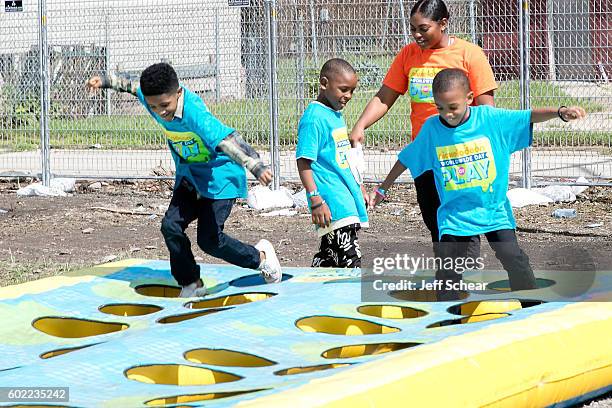 General view of atmosphere at the Nickelodeon Road To Worldwide Day of Play With Dwyane Wade at Willie Mae Morris Empowerment Center on September 10,...