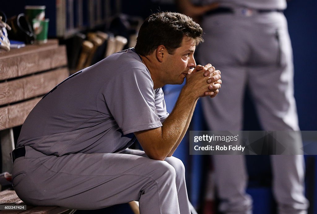 Los Angeles Dodgers v Miami Marlins