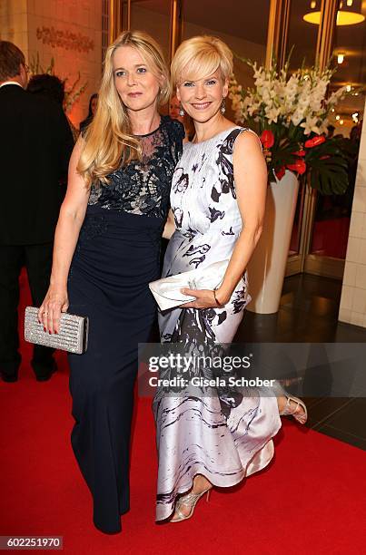 Andrea Kathrin Loewig and her sister Kerstin Ohlemann during the Leipzig Opera Ball 'Let's dance Dutch' at alte Oper on September 10, 2016 in...