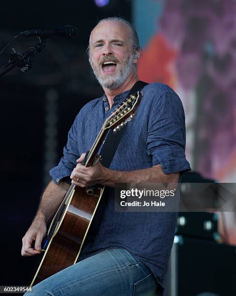 Fran Healy Rae Fran Healy Photos Photos and Premium High Res Pictures - Getty Images