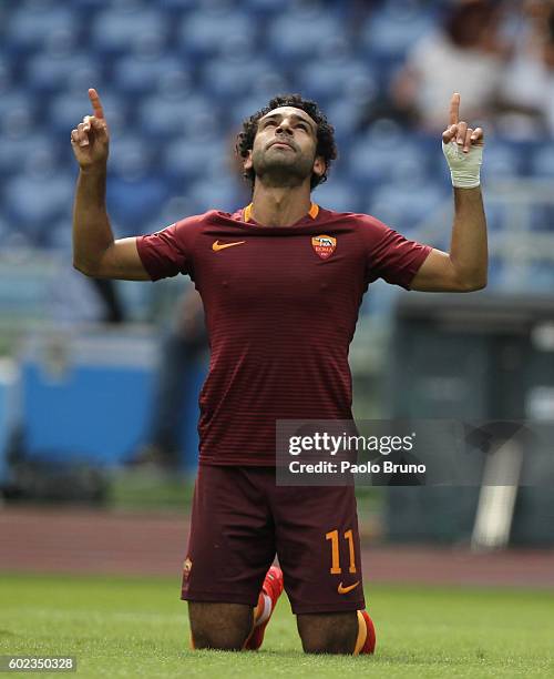 Mohamed Salah of AS Roma celebrates after scoring the opening goal during the Serie A match between AS Roma and UC Sampdoria at Stadio Olimpico on...