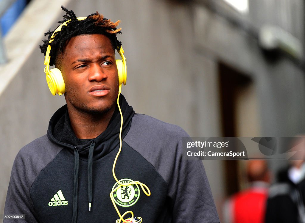 Swansea City v Chelsea - Premier League