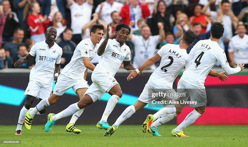 Swansea City v Chelsea - Premier League