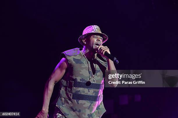 Witchman Rapper The Dungeon Family Photos et images de collection - Getty Images