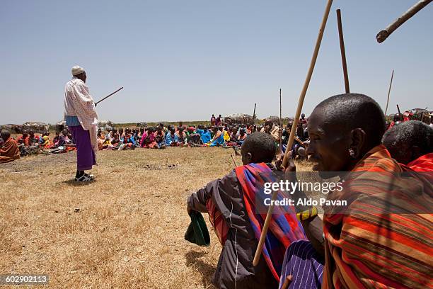 kenya, nanyuki, samburu tribe of kisargei - nanyuki stock pictures, royalty-free photos & images