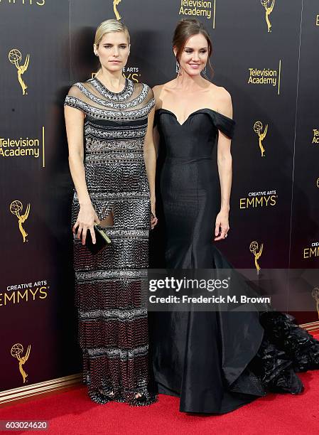 Actors Lake Bell and Erinn Hayes attend the 2016 Creative Arts Emmy Awards at Microsoft Theater on September 11, 2016 in Los Angeles, California.