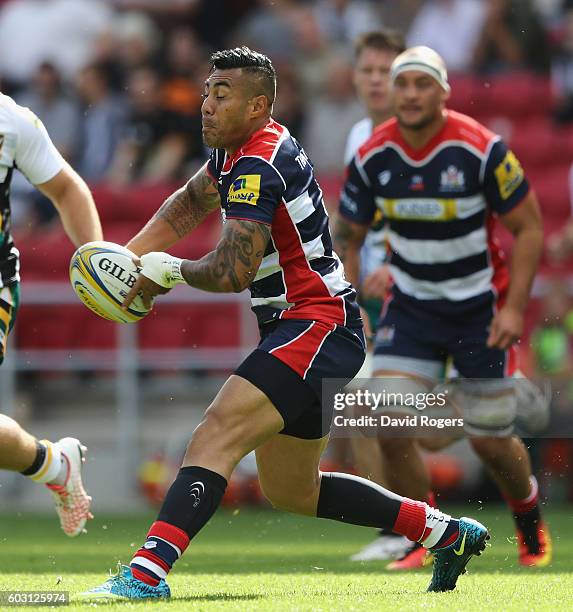 Tusi Pisi of Bristol passes the ball during the Aviva Premiership match between Bristol and Northampton Saints at Ashton Gate on September 11, 2016...