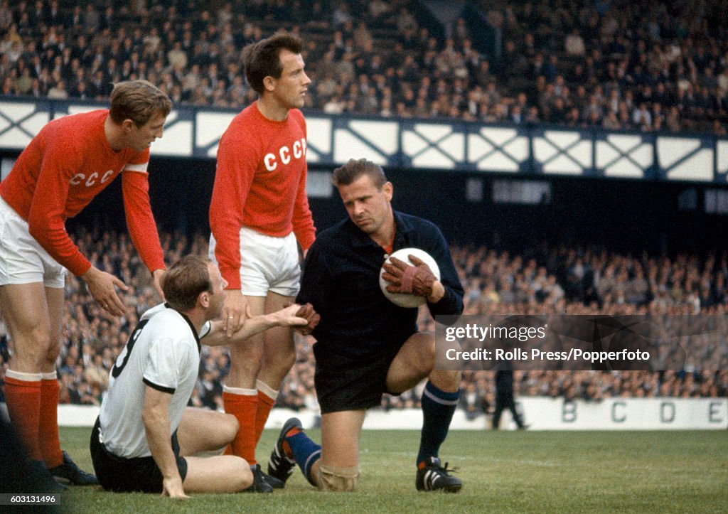 1966 FIFA World Cup - West Germany v Soviet Union