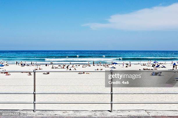 bondi beach - australia - bondi beach 個照片及圖片檔