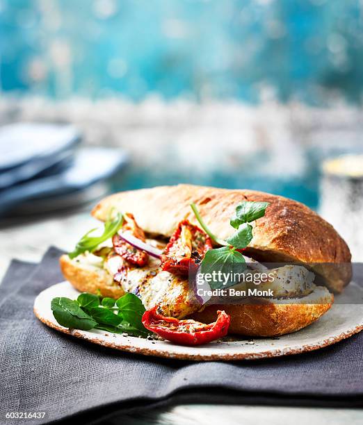 chicken ciabatta - ciabatta stockfoto's en -beelden