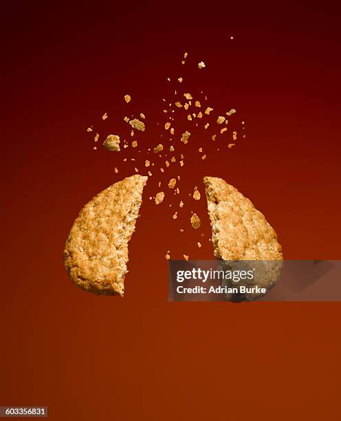 Breaking Biscuit Photos and Premium High Res Pictures - Getty Images