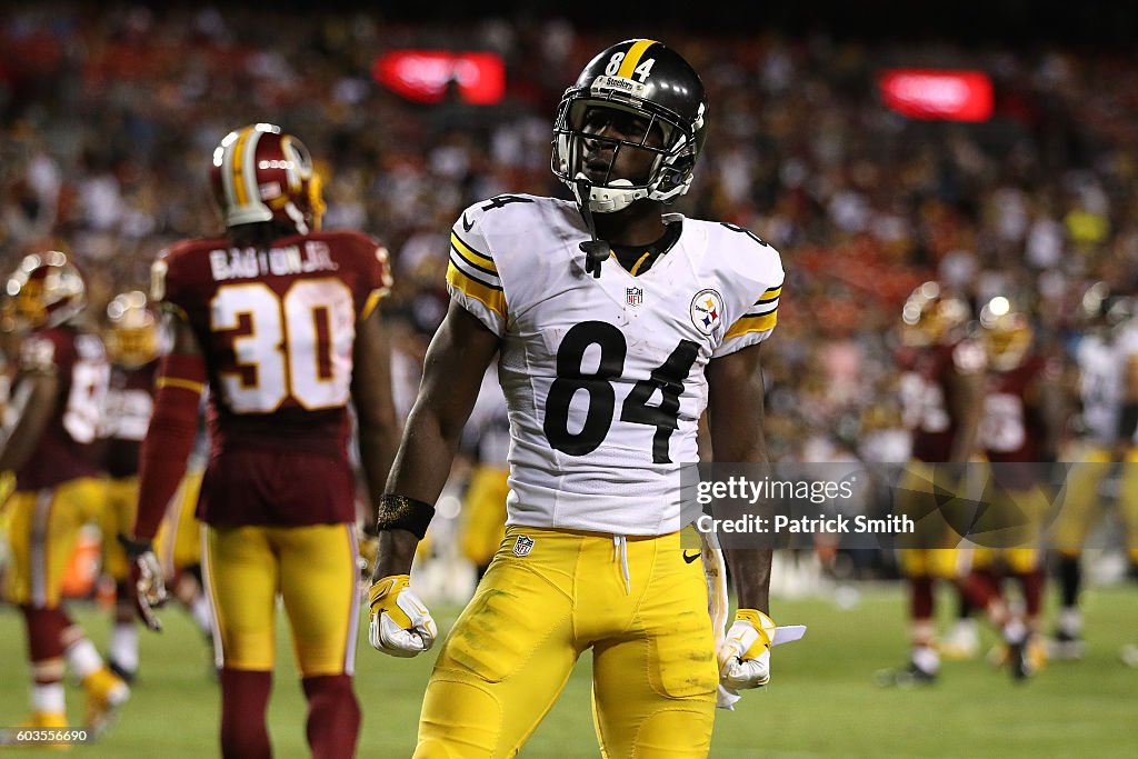 Pittsburgh Steelers v Washington Redskins