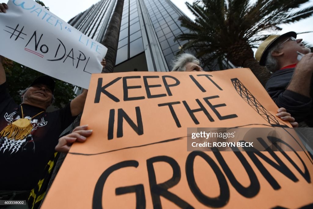 US-ENVIRONMENT-PIPELINE-PROTEST
