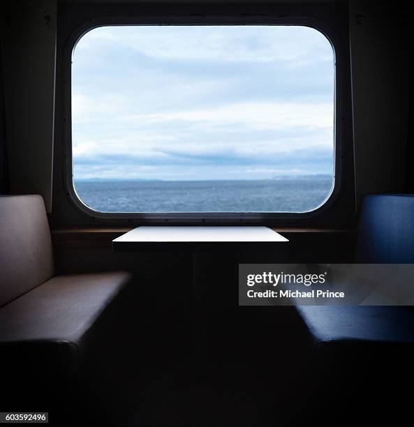 vacant ferryboat seats - imbarcazione per passeggeri foto e immagini stock