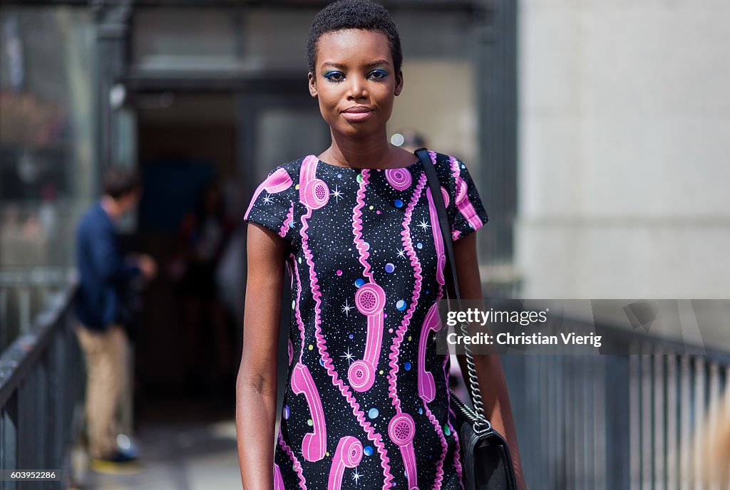Street Style - September 2016 New York Fashion Week - Day 5