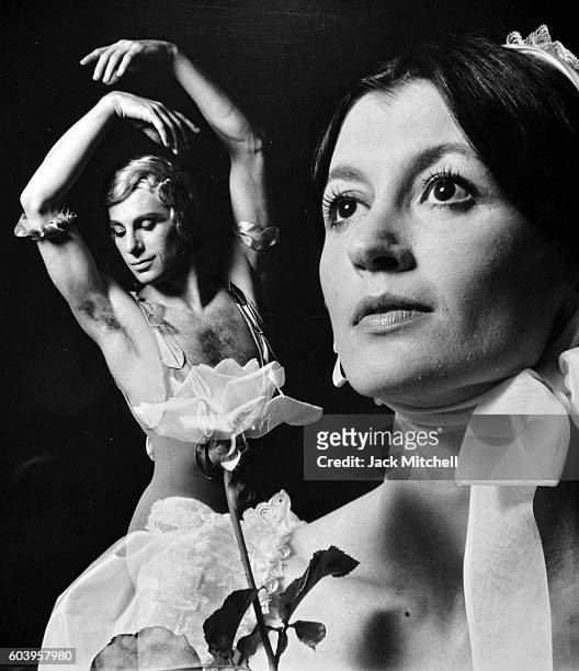 Carla Fracci and Paolo Bertoluzzi in Le Spectre de la Rose, 1972.
