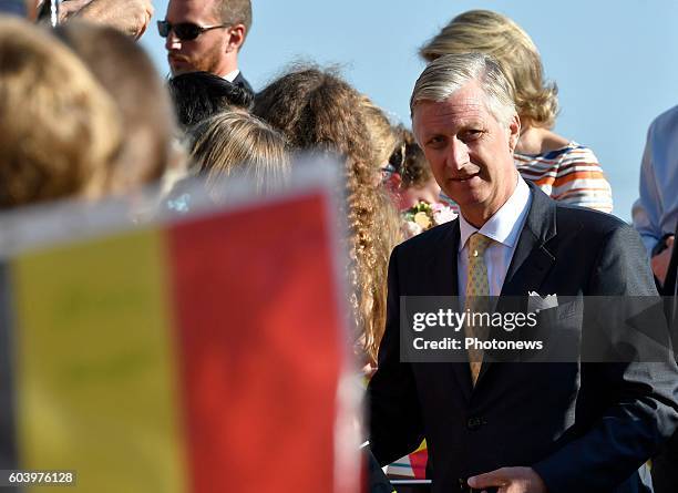 - Le Roi Philippe et la Reine Mathilde visitent la Province de Luxembourg. Le Roi et la Reine visiteront le centre intergénérationnel l'Auberge du...