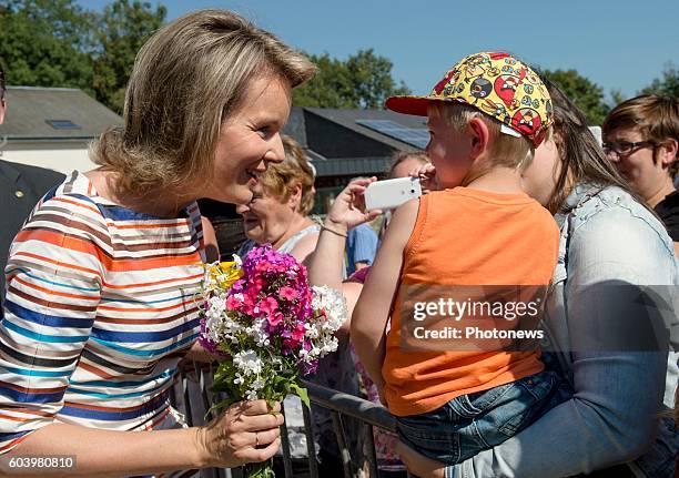 - Le Roi Philippe et la Reine Mathilde visitent la Province de Luxembourg. Le Roi et la Reine visiteront le centre intergénérationnel l'Auberge du...