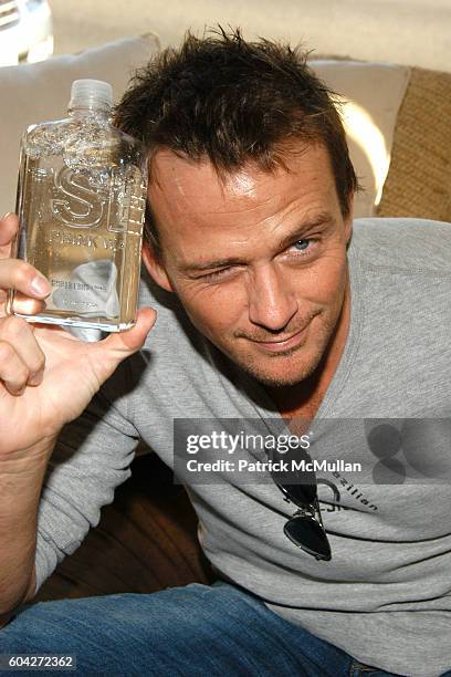 Sean Flanery attends Warren Tricomi Pre Oscar Suite sponsored by SEI Water at Warren Tricomi Salon on March 2, 2006 in Los Angeles, CA.