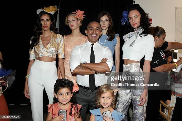 Raul Penaranda poses backstage with models at Kia STYLE360 Hosts Raul Penaranda Spring 2017 Momentum Fashion Show on September 13, 2016 in New York...