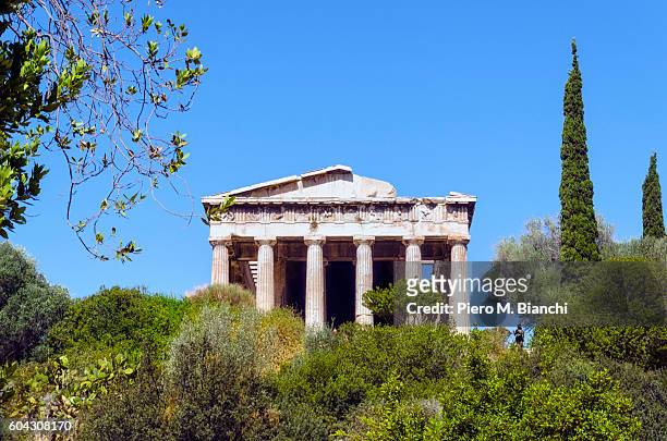 athens - oude agora stockfoto's en -beelden