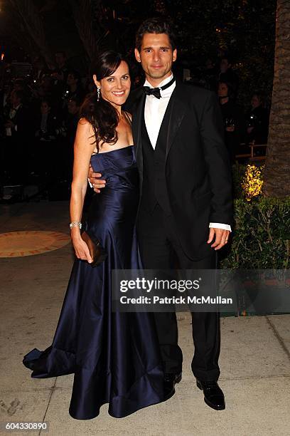 Rebecca Gleeson and Eric Bana attend Vanity Fair Oscar Party at Morton's Restaurant on March 5, 2006.