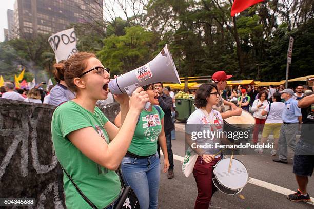 coup in brazil - brazilian students protest in sao paulo stock pictures, royalty-free photos & images