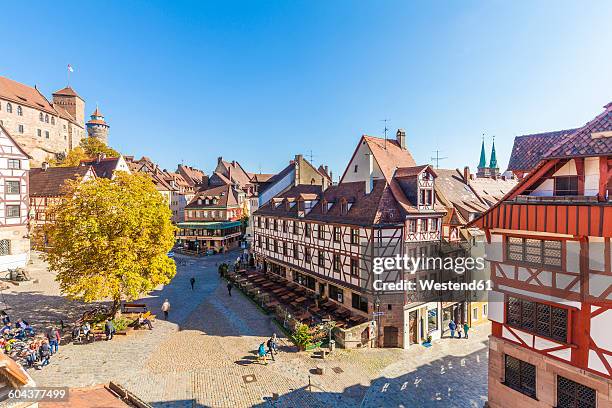 germany, bavaria, nuremberg, old town, albrecht-duerer-haus right, nuremberg castle and tiergaertnertorplatz - nuremberg stock pictures, royalty-free photos & images