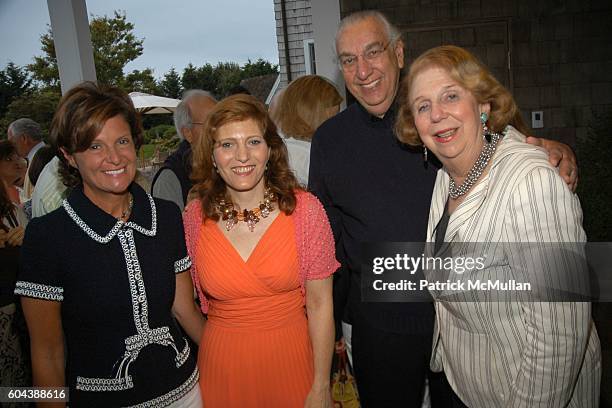 Laura Slatkin, Jennifer Raab, Mort Hamburg and Joan Hamburg attend HUNTER ALUMNI Lew Frankfort, Evelyn Lauder and Ruby Dee Host an Evening Honoring...