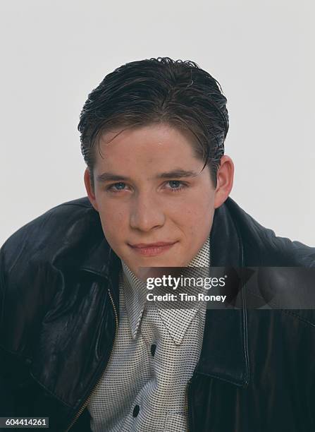English actor and singer Sean Maguire, circa 1993.