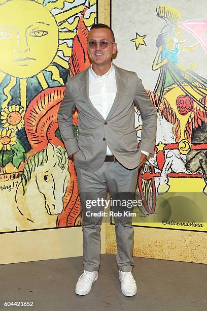 Steven Kolb attends the Alice + Olivia by Stacey Bendet Spring/Summer 2017 Presentation during New York Fashion Week September 2016 at Skylight at...