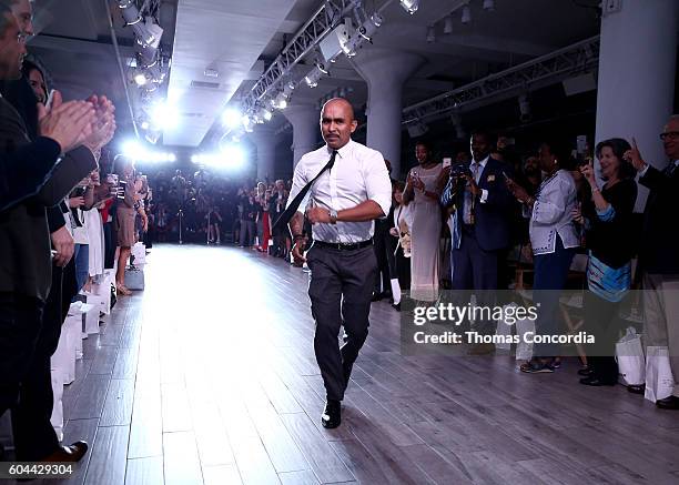 Raul Penaranda walks the runway at Kia STYLE360 Hosts Raul Penaranda Spring 2017 Momentum Fashion Show on September 13, 2016 in New York City.