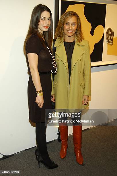 Amanda Goldberg and Ruthanna Hopper attend pARTy 2006 Presented by The New Yorker at Gemini G.E.L. On November 14, 2006 in Los Angeles, CA.