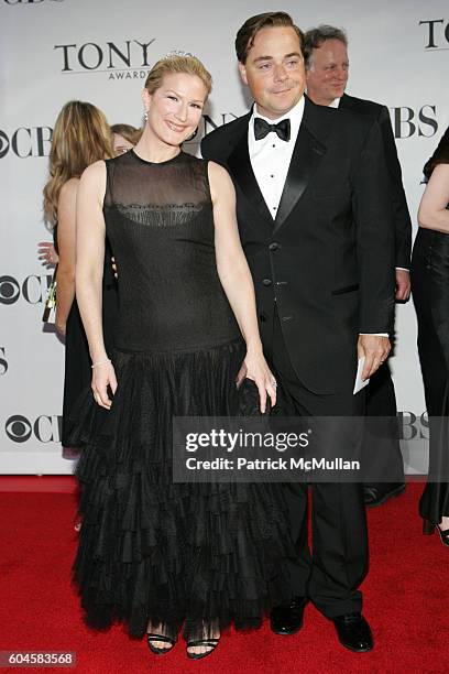 Ana Gasteyer and Charlie McKittrick attend 60th Annual Tony Awards Arrivals at Radio City Music Hall on June 11, 2005 in New York City.