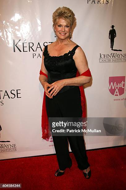 Gloria Loring attends "What A Pair! 4 "- Arrivals at Wiltern/LG Theatre on June 11, 2006 in Los Angeles, CA.