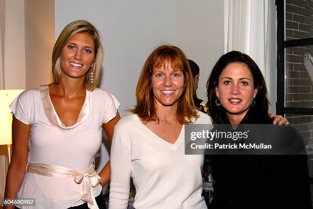 Cindy Riccio Terry Barnes Photos and Premium High Res Pictures - Getty Images