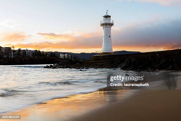 lighthouse, wollongong, new south wales, australia - wollongong stock pictures, royalty-free photos & images