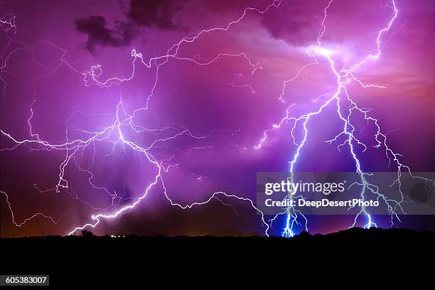 lightning storm, arlington, arizona, america, usa - high dynamic range imaging stock-fotos und bilder