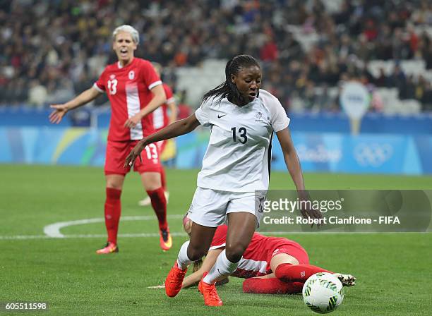 Diani Kadidiatou of France controls the ball during the Women's Football Quarter Final match between Canada and France on Day 7 of the Rio 2016...