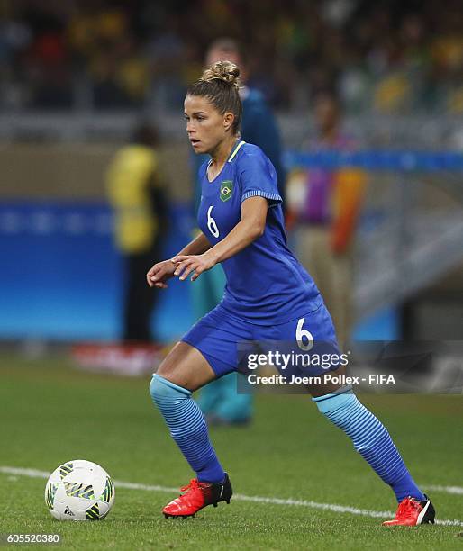 Tamires of Brasil controls the ball during the Women's Quarter Final match between Brasil and Australia on Day 7 of the Rio2016 Olympic Games at...