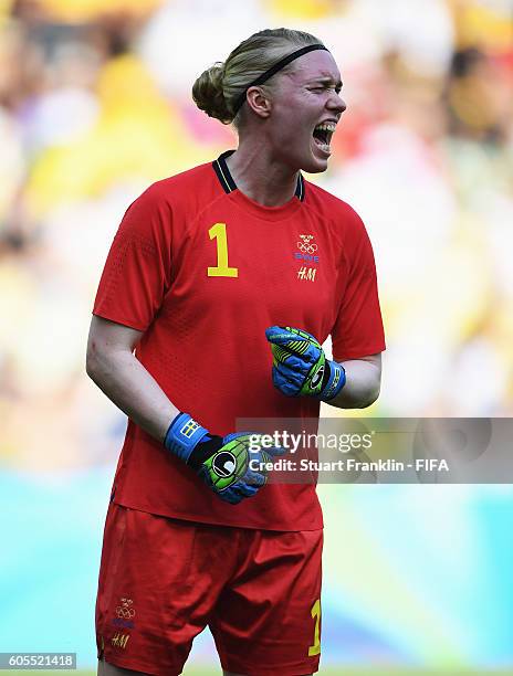 Hedvig Lindahl of Sweden shouts during the Olympic Womens Semi Final Football match between Brazil and Sweden at Maracana Stadium on August 16, 2016...