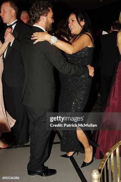 Edmundo Castillo and Candy Pratts Price attend EL MUSEO'S 13th Annual Gala at The Mandarin Oriental Hotel on May 17, 2006 in New York City.